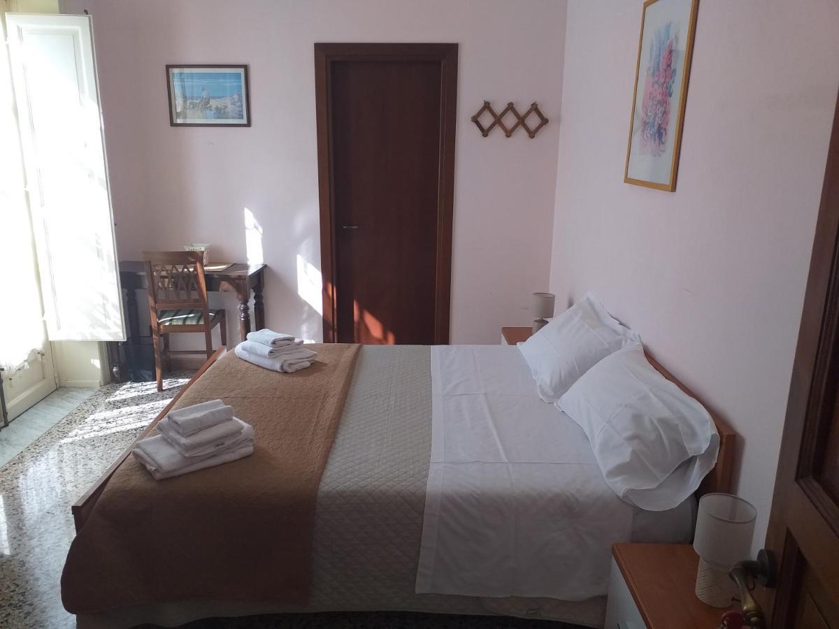 B&B Batara - "La Terrazza Del Centro" Agrigento Eksteriør bilde