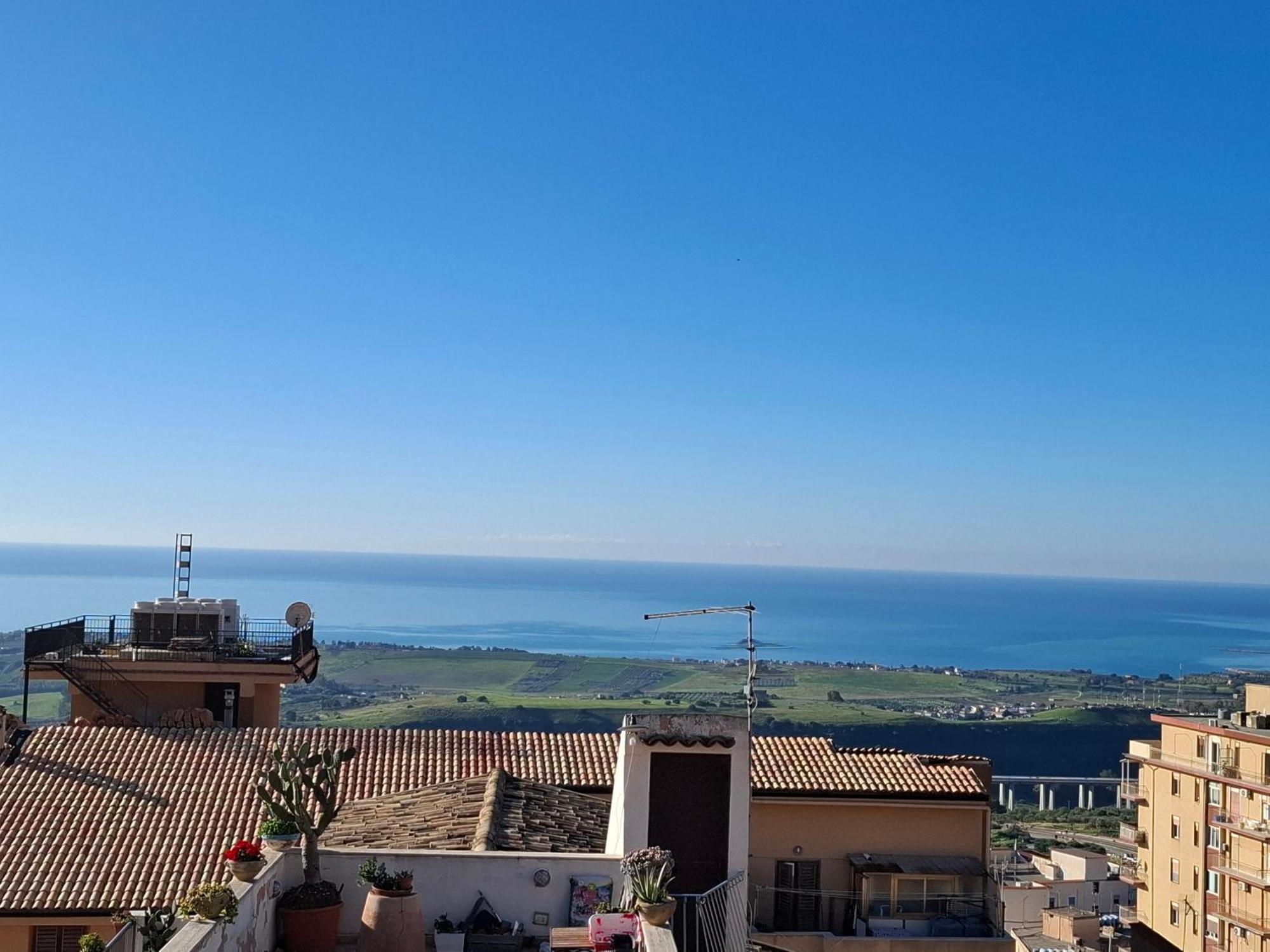 B&B Batara - "La Terrazza Del Centro" Agrigento Eksteriør bilde