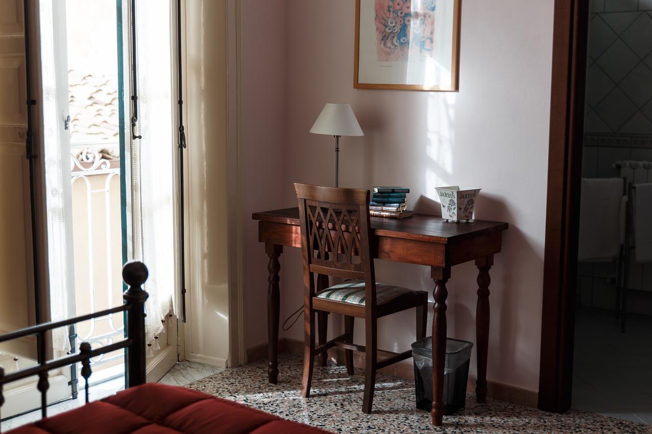 B&B Batara - "La Terrazza Del Centro" Agrigento Eksteriør bilde