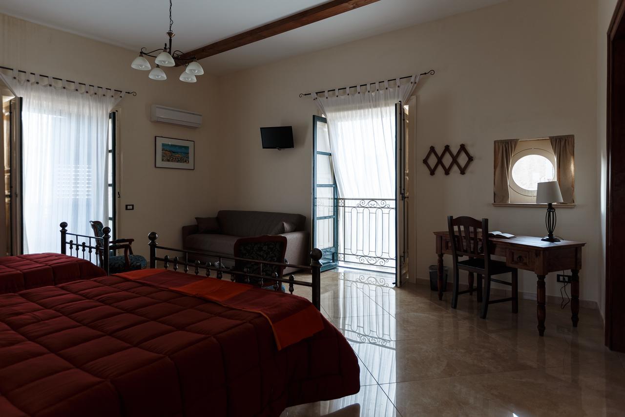 B&B Batara - "La Terrazza Del Centro" Agrigento Eksteriør bilde