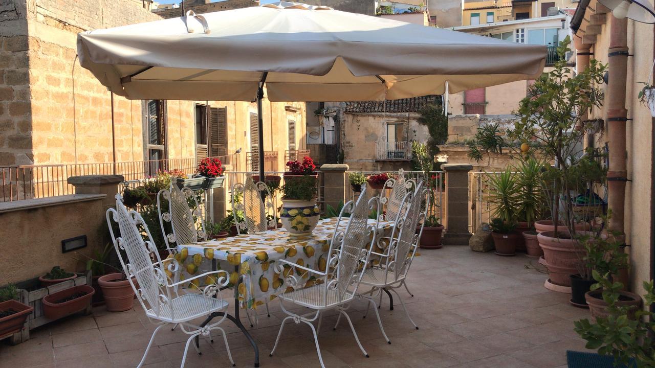B&B Batara - "La Terrazza Del Centro" Agrigento Eksteriør bilde