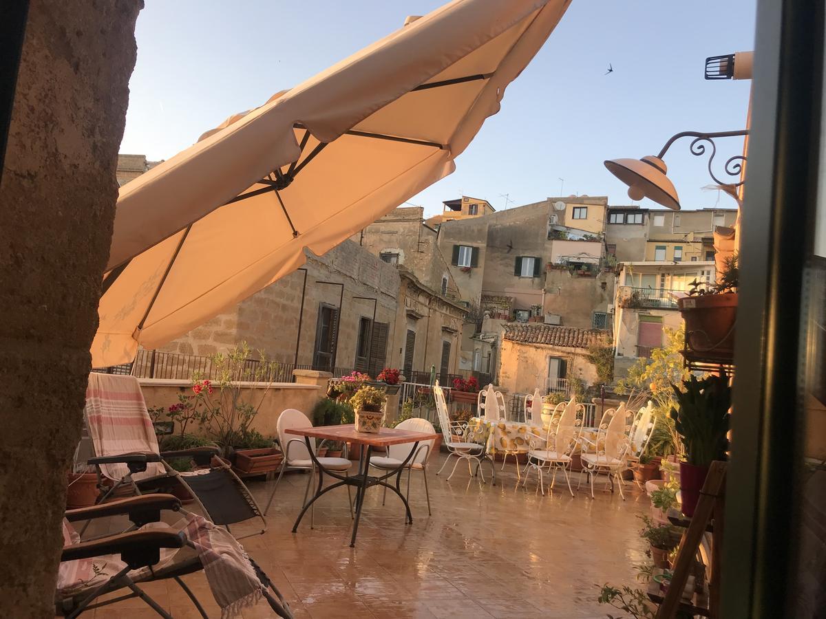 B&B Batara - "La Terrazza Del Centro" Agrigento Eksteriør bilde